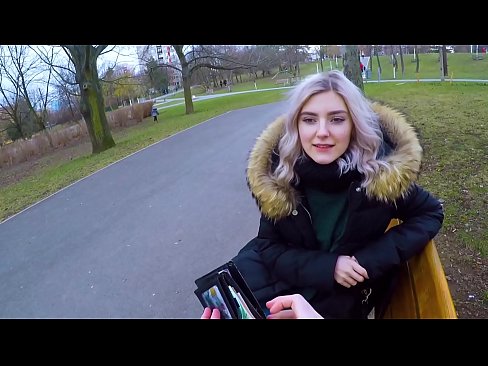 ❤️ Gleypir heitt ásamt ókunnugra fyrir peninga - blástur í garðinum eftir Evu Elfie Ofsagt kynlíf á is.josporn-com.ru ️❤