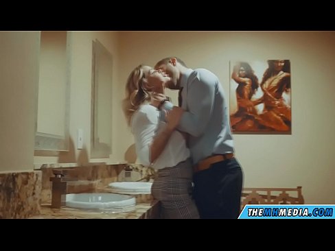 ❤️ Þegar busty ljóska tælir þig á almenningssalerni Ofsagt kynlíf á is.josporn-com.ru ️❤